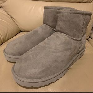 Mens UGG Classic Mini Boot - Seal Grey